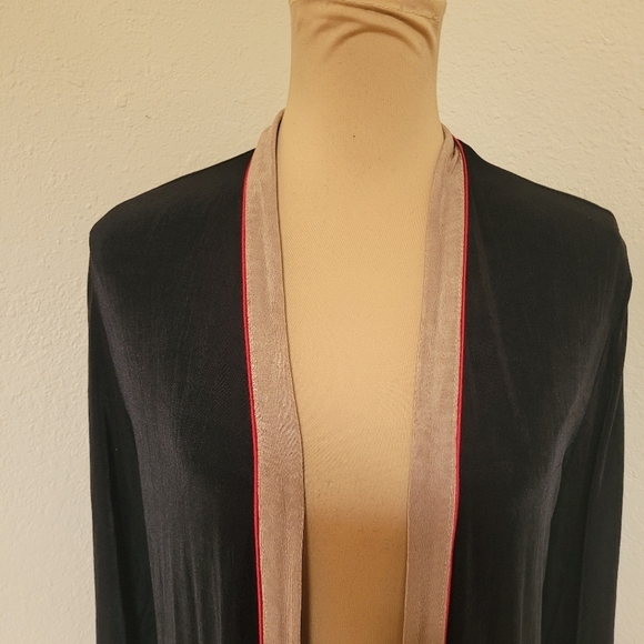 Chico's Travelers Black and Tan with Red Piping Cardigan - Picture 4 of 6